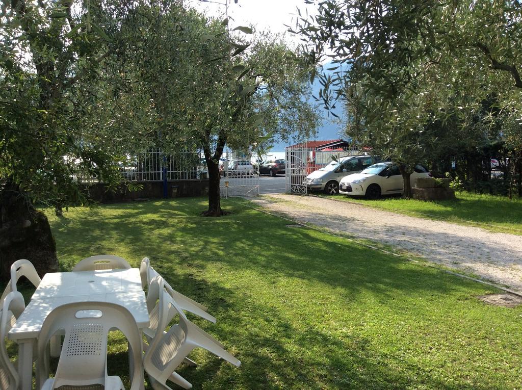 Casa Claudia Assenza di Brenzone Quarto foto