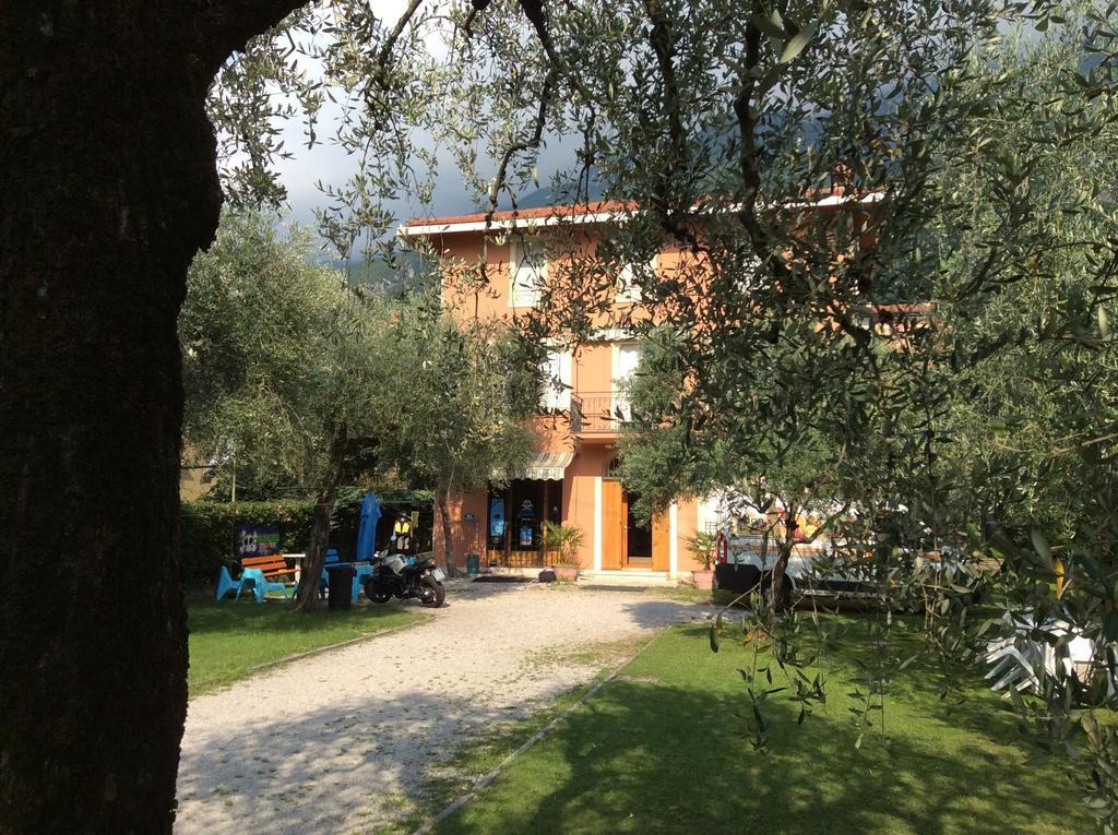 Casa Claudia Assenza di Brenzone Quarto foto